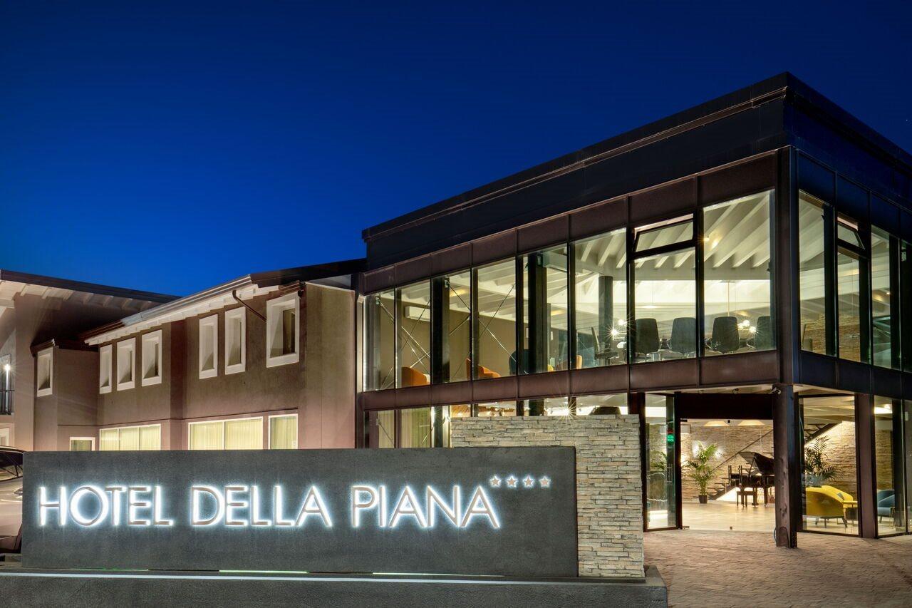 Hotel Della Piana Avezzano Eksteriør billede
